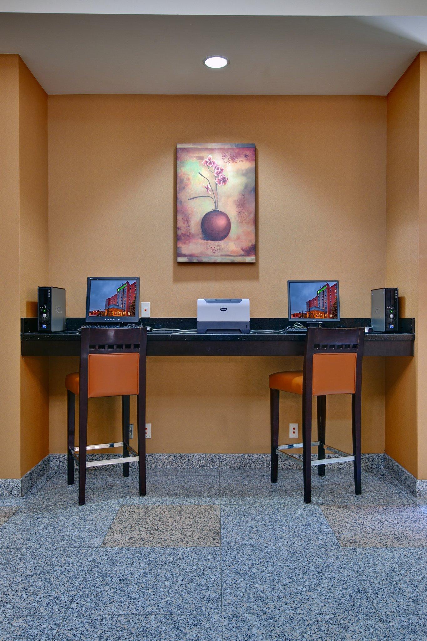 Holiday Inn Windsor - Ambassador Bridge By Ihg Экстерьер фото