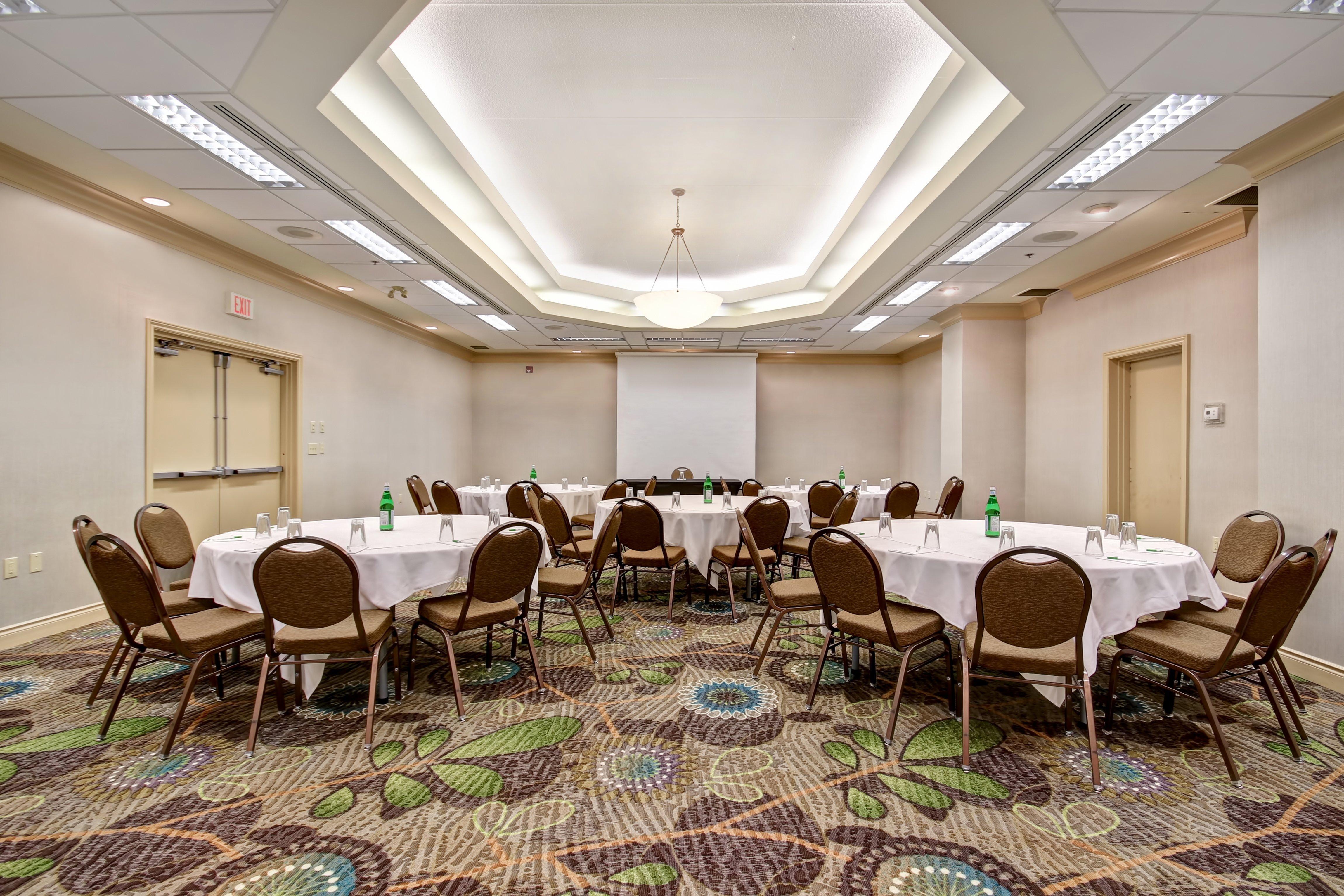 Holiday Inn Windsor - Ambassador Bridge By Ihg Экстерьер фото