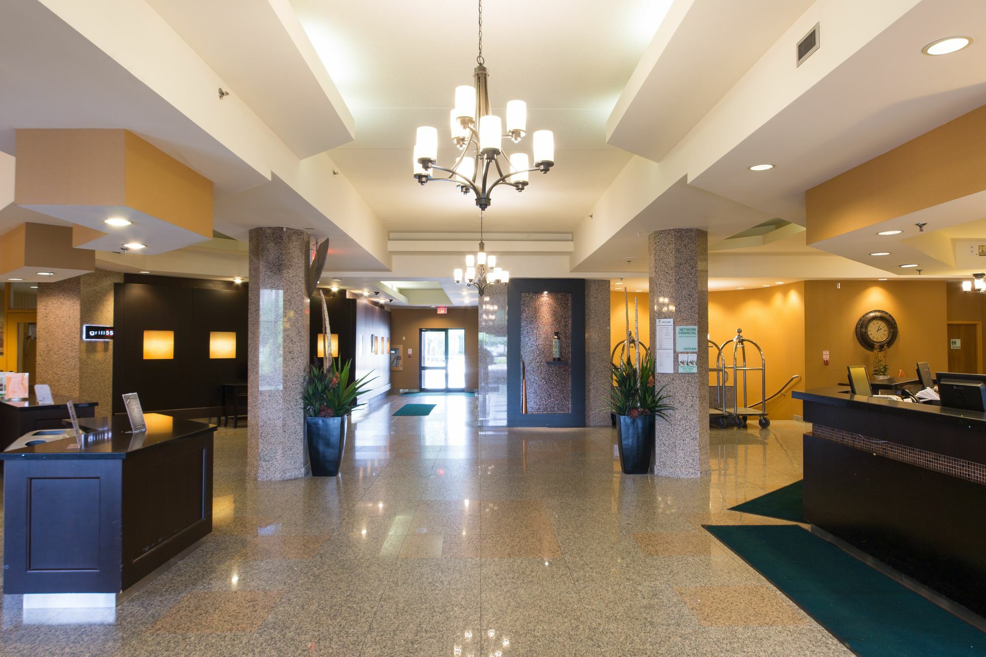 Holiday Inn Windsor - Ambassador Bridge By Ihg Экстерьер фото